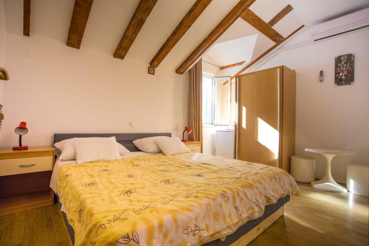 Apartment Boras Lux Cavtat Buitenkant foto