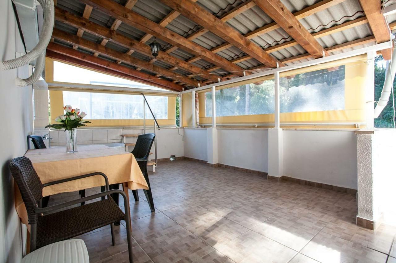 Apartment Boras Lux Cavtat Buitenkant foto